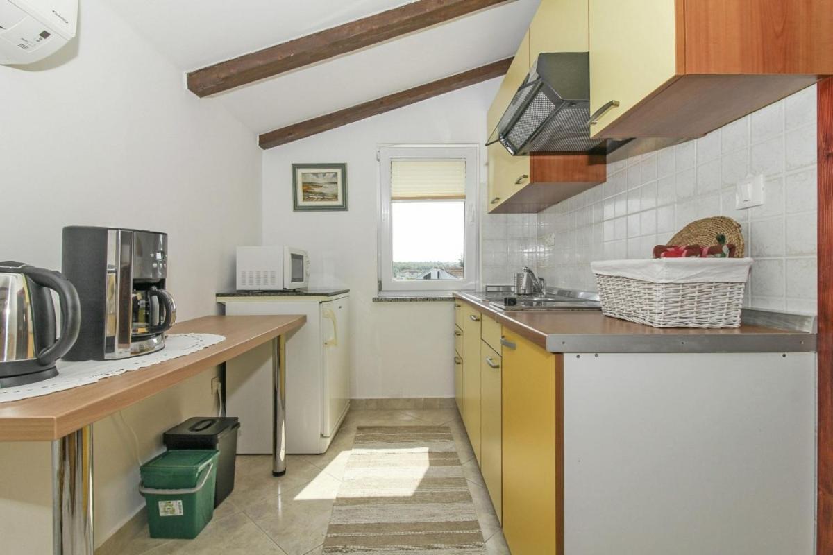 Penzión pre hostí Eva In Porec * Istrien 2*